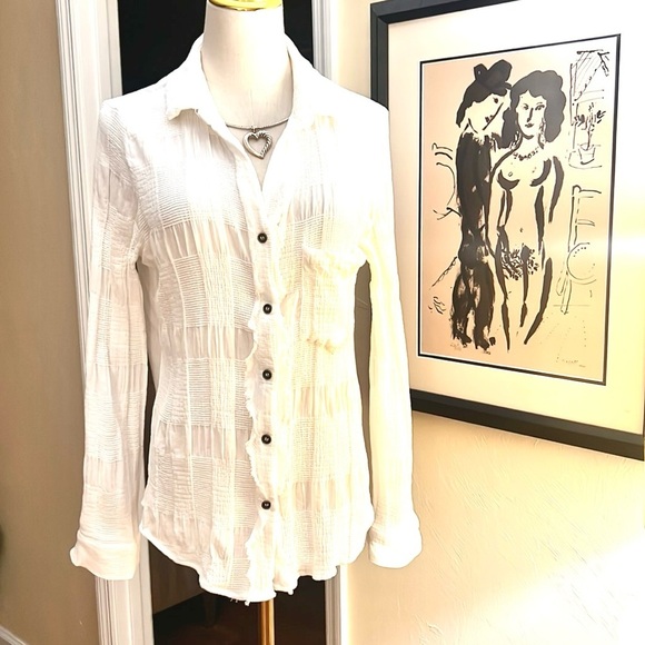 Umgee Tops - Umgee,Textured Natural White,Top,Cotton Chenille Blend,Button-Front Size Medium